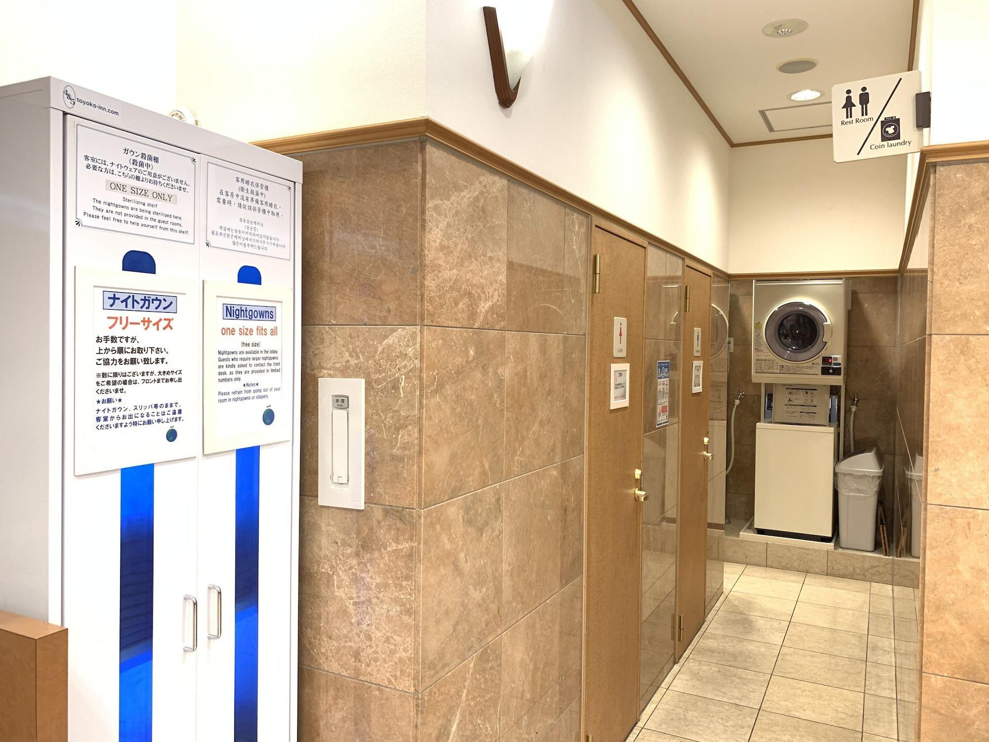 Toyoko Inn Hakata Nishi-Nakasu Фукуока Екстериор снимка