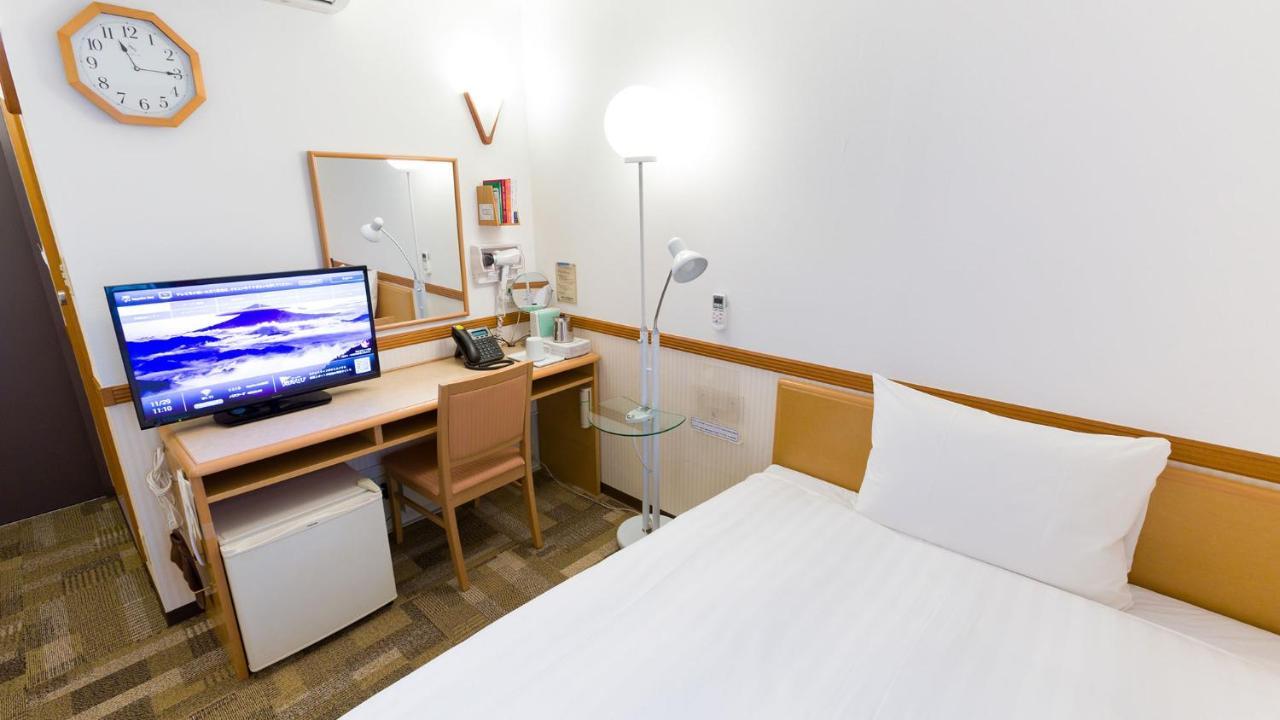 Toyoko Inn Hakata Nishi-Nakasu Фукуока Екстериор снимка