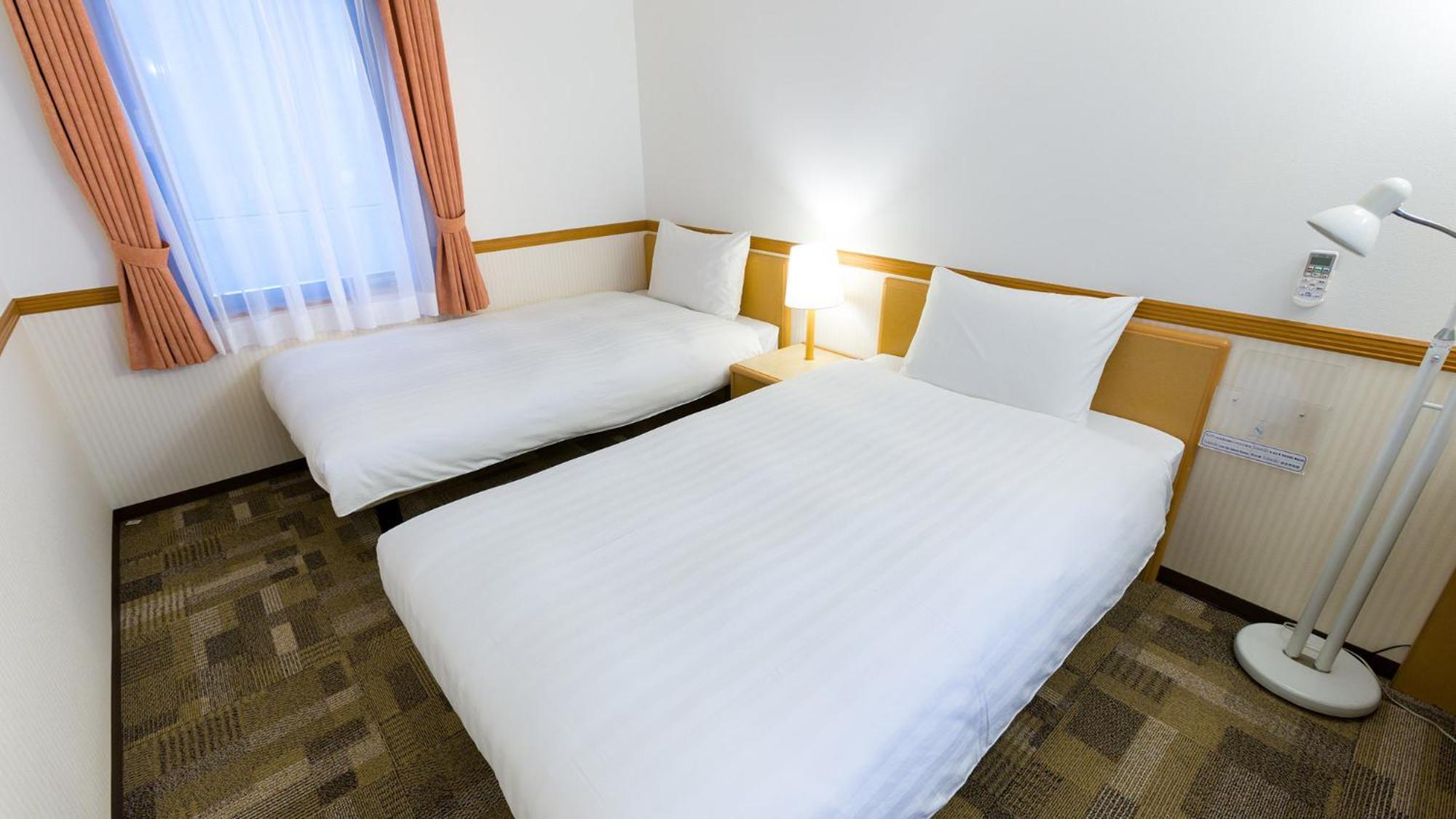 Toyoko Inn Hakata Nishi-Nakasu Фукуока Стая снимка