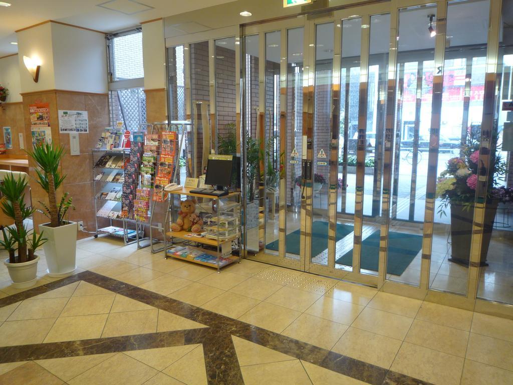 Toyoko Inn Hakata Nishi-Nakasu Фукуока Екстериор снимка